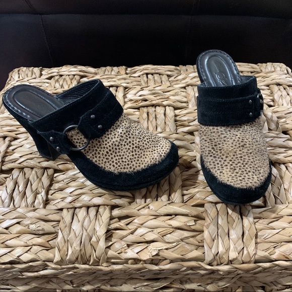 Born Crown black suede leather w/animal print clog - Picture 2 of 12